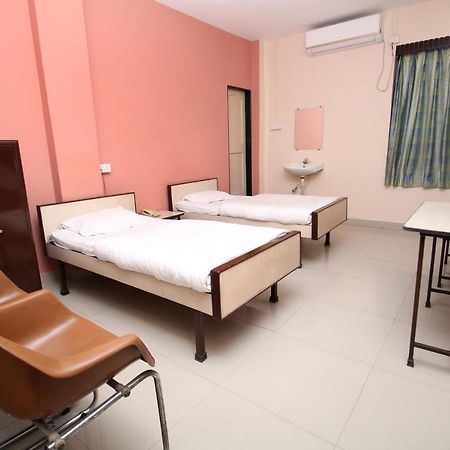 Hotel Gomatgiri Αουρανγκαμπάντ Εξωτερικό φωτογραφία